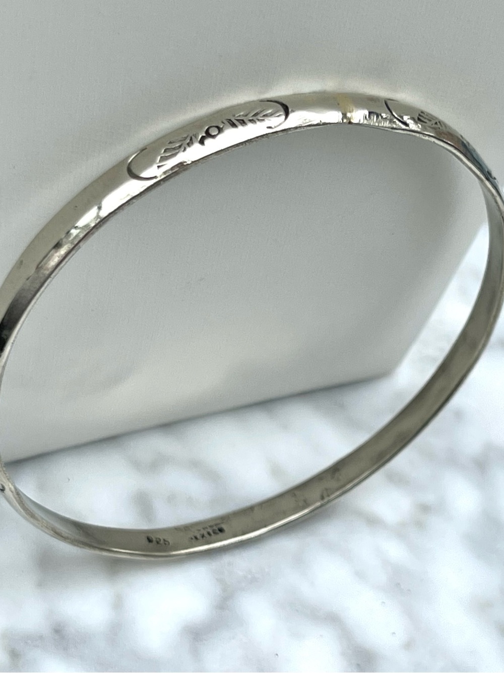 Vintage Mexico 925 Sterling Silver Bangle Bracelet
